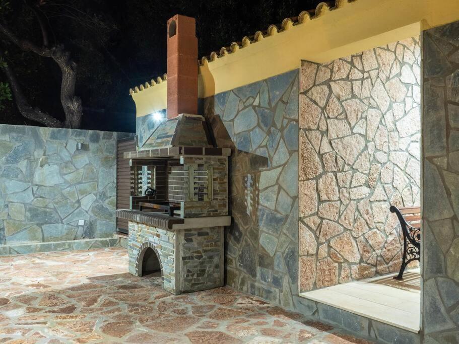Poli House Family Villa W/ Pool Corfu  Eksteriør bilde